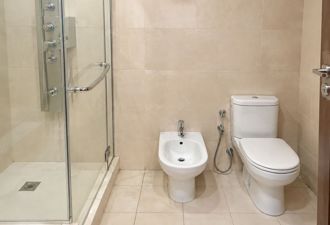 VIVA BAHIRYA PENTHOUSE 626 SQR FOR 25K EXCLUDING B thumbnail 8