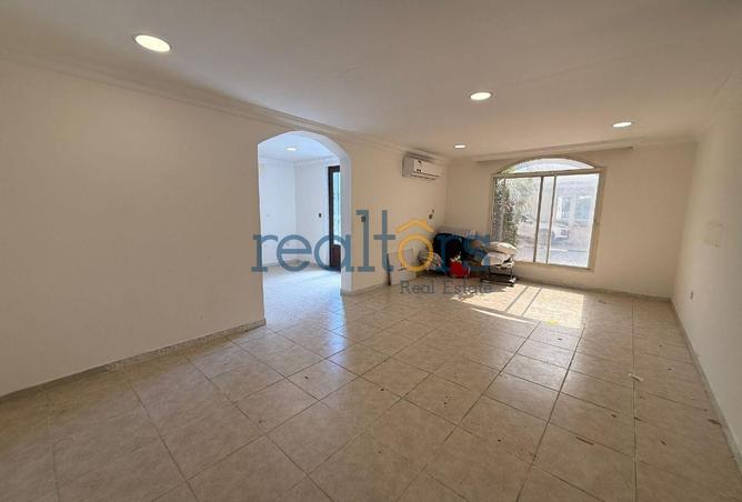 1010194 - Property Image 3