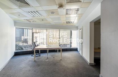Office Space - Studio - 1 Bathroom for rent in West Bay Tower - West Bay - West Bay - Doha