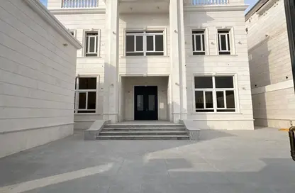 Villa - Studio for sale in Bani Hajer - Al Rayyan - Doha