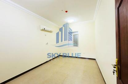 Apartment - 3 Bedrooms - 3 Bathrooms for rent in Al Muntazah Street - Al Muntazah - Doha