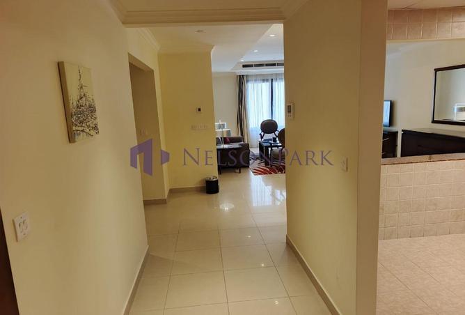 1030086 - Property Image 2