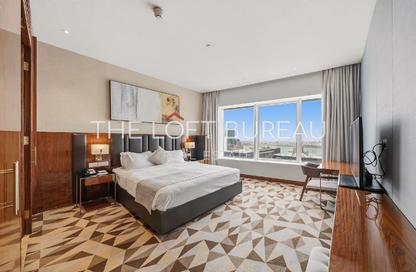 Apartment - 2 Bedrooms - 3 Bathrooms for rent in West Bay Tower - West Bay - West Bay - Doha