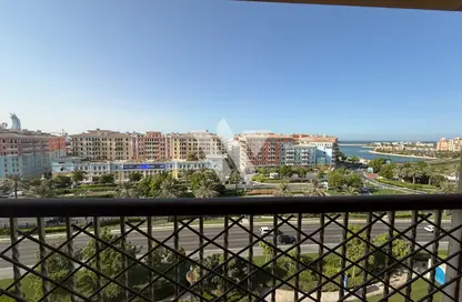 Apartment - 1 Bathroom for rent in West Porto Drive - Porto Arabia - The Pearl Island - Doha