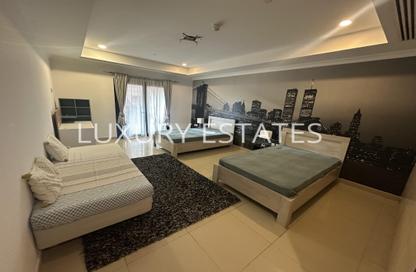 Apartment - 2 Bedrooms - 3 Bathrooms for rent in West Porto Drive - Porto Arabia - The Pearl Island - Doha Apartment - 2 Bedrooms - 3 Bathrooms for rent in West Porto Drive - Porto Arabia - The Pearl Island - Doha