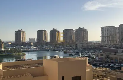 Apartment - 2 Bedrooms - 3 Bathrooms for rent in West Porto Drive - Porto Arabia - The Pearl Island - Doha