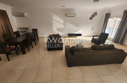 Villa - 4 - 4 for rent in Ain Khaled Villas - Ain Khaled - Doha