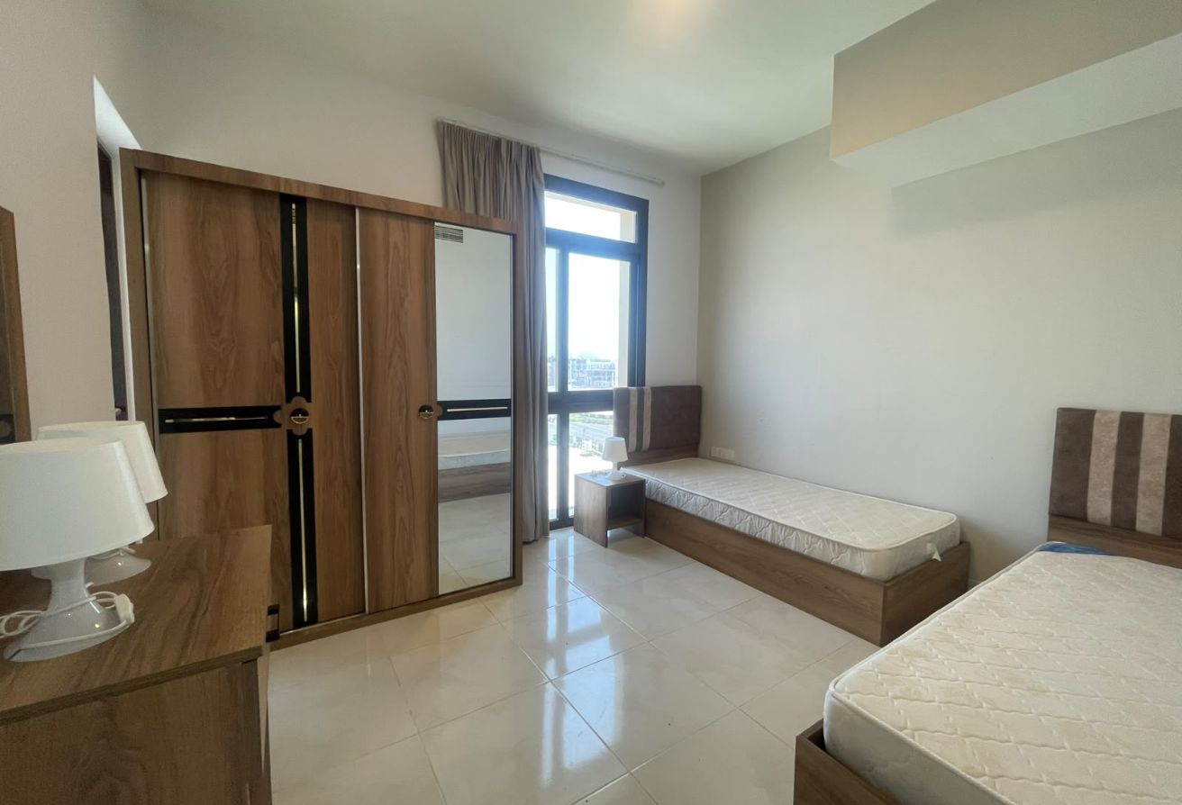 LUXURY 3BEDROOM FULLY FURNISHED WITH BALCONY thumbnail 13