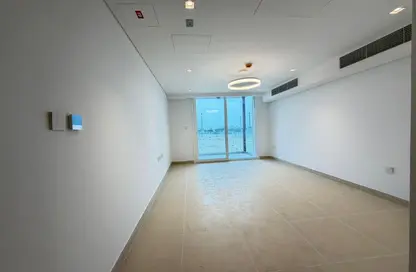 Apartment - 2 Bedrooms - 3 Bathrooms for rent in Corniche Road - Corniche Road - Doha