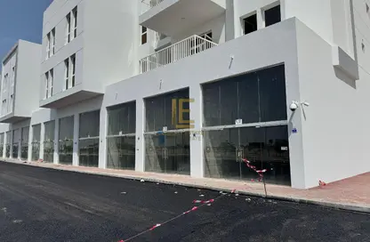 Shop - Studio - 1 Bathroom for rent in Al Thumama - Al Thumama - Doha