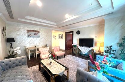 Apartment - 2 Bedrooms - 2 Bathrooms for rent in West Porto Drive - Porto Arabia - The Pearl Island - Doha