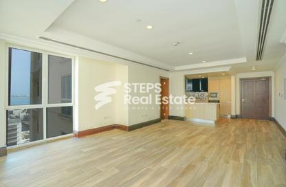 Apartment - Studio - 1 for rent in Viva West - Viva Bahriyah - The Pearl Island - Doha