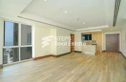 Apartment - 1 Bathroom for rent in Viva West - Viva Bahriyah - The Pearl Island - Doha