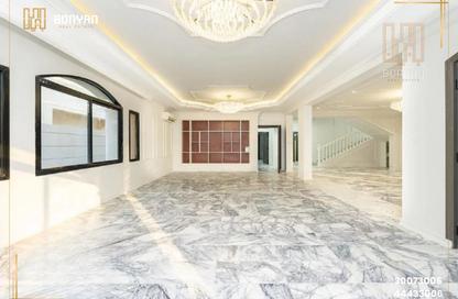 Villa - 6 Bedrooms - 6 Bathrooms for rent in Al Markhiya Street - Al Markhiya - Doha