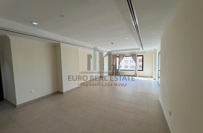Apartment - 1 Bedroom - 2 Bathrooms for rent in East Porto Drive - Porto Arabia - The Pearl Island - Doha