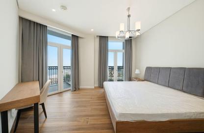 Apartment - 2 Bedrooms - 3 Bathrooms for rent in Floresta Gardens - Floresta Gardens - The Pearl Island - Doha