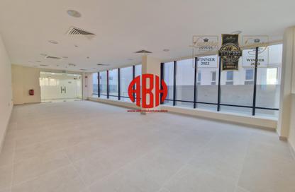 Shop - Studio - 2 Bathrooms for rent in Rawdat Al Khail - Rawdat Al Khail - Doha
