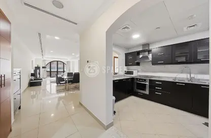 Apartment - 1 Bedroom - 2 Bathrooms for rent in East Porto Drive - Porto Arabia - The Pearl Island - Doha Apartment - 1 Bedroom - 2 Bathrooms for rent in East Porto Drive - Porto Arabia - The Pearl Island - Doha