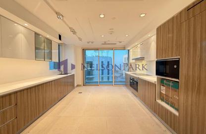 Duplex - 4 Bedrooms - 6 Bathrooms for rent in Crystal Residence - Gewan Island - The Pearl Island - Doha