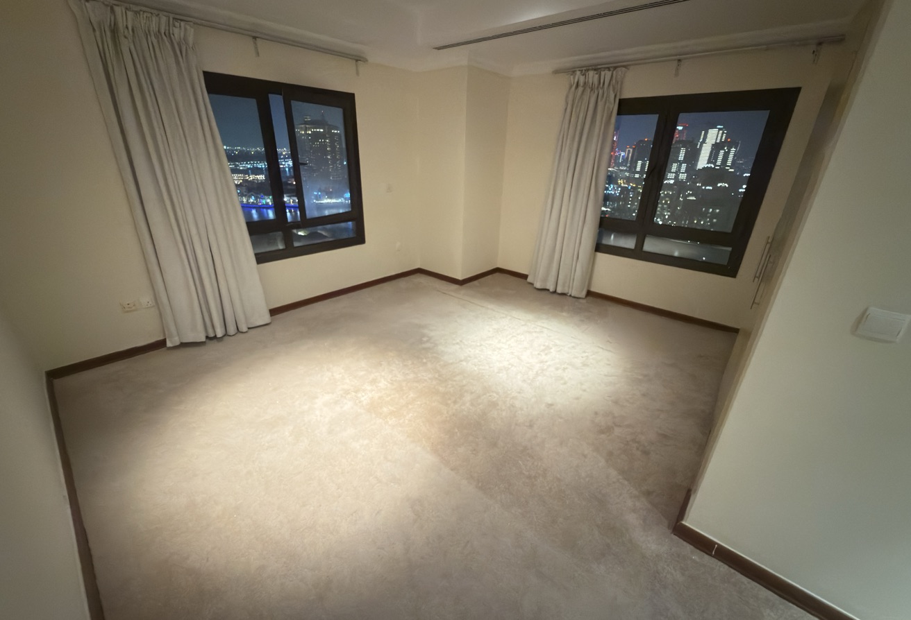 HOT DEAL ! MARINA FRONT 2BHK PORTO ARABIA ! thumbnail 7