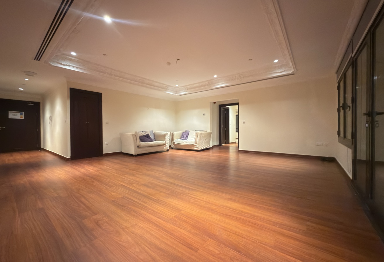 HOT DEAL ! MARINA FRONT 2BHK PORTO ARABIA !
