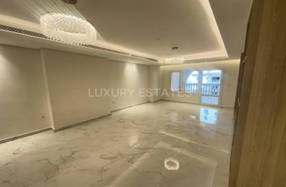 Apartment - 2 Bedrooms - 3 Bathrooms for sale in East Porto Drive - Porto Arabia - The Pearl Island - Doha Apartment - 2 Bedrooms - 3 Bathrooms for sale in East Porto Drive - Porto Arabia - The Pearl Island - Doha