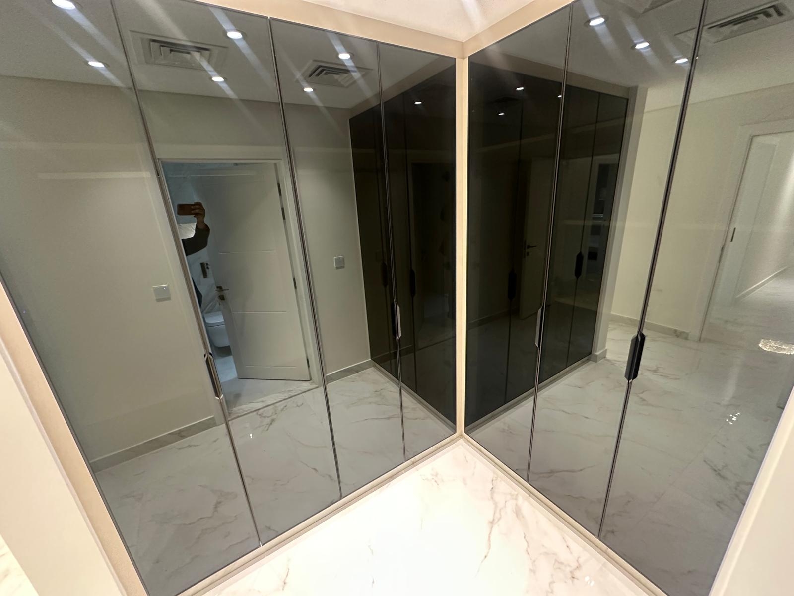 Luxury  Apartment for sale porto Arabia thumbnail 19