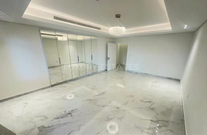 Apartment - 2 Bedrooms - 3 Bathrooms for sale in East Porto Drive - Porto Arabia - The Pearl Island - Doha Apartment - 2 Bedrooms - 3 Bathrooms for sale in East Porto Drive - Porto Arabia - The Pearl Island - Doha