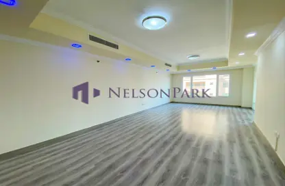 شقة - 2 غرف نوم - 3 حمامات للبيع في طريق بورتو الغربي - بورتو أرابيا - جزيرة اللؤلؤة - الدوحة