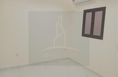 Apartment - 1 Bedroom - 1 Bathroom for rent in Anas Street - Fereej Bin Mahmoud North - Fereej Bin Mahmoud - Doha