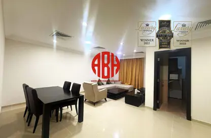 Apartment - 2 Bedrooms - 2 Bathrooms for rent in Corniche Road - Corniche Road - Doha