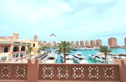 تاون هاوس - غرفة نوم - 2 حمامات للايجار في كروازيت - بورتو أرابيا - جزيرة اللؤلؤة - الدوحة