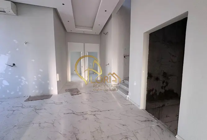 64280468 - Property Image 2