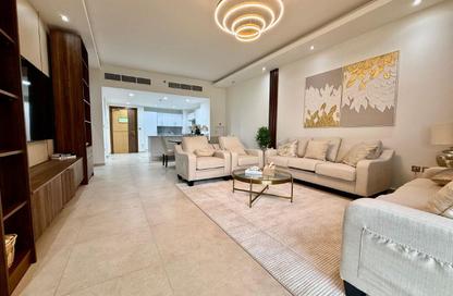 Apartment - 1 Bedroom - 2 Bathrooms for rent in Marina Residences 195 - Marina District - Lusail