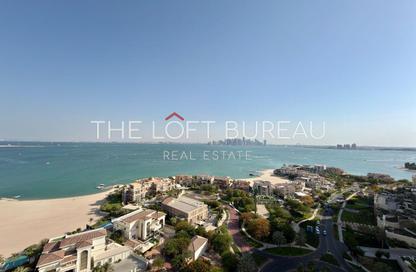 Apartment - 2 Bedrooms - 3 Bathrooms for rent in Floresta Gardens - Floresta Gardens - The Pearl Island - Doha Apartment - 2 Bedrooms - 3 Bathrooms for rent in Floresta Gardens - Floresta Gardens - The Pearl Island - Doha