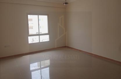 Apartment - 3 Bedrooms - 3 Bathrooms for rent in Al Mansoura - Al Mansoura - Doha