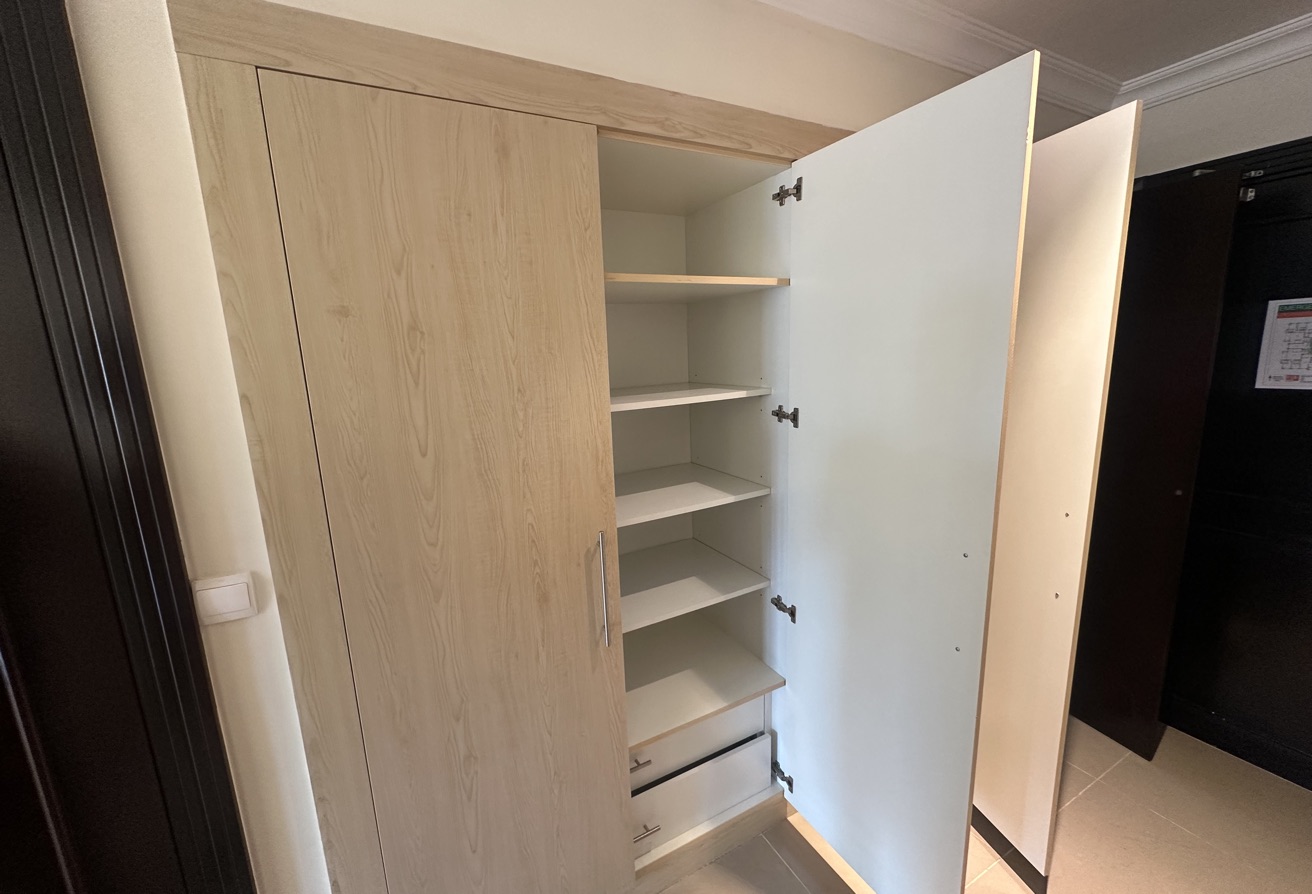 Studio Semi Furnished Panoramic Marina View thumbnail 5