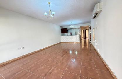 Apartment - 2 Bedrooms - 1 Bathroom for rent in Old Airport Road - Old Airport Road - Doha