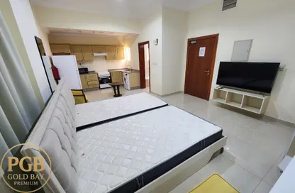 Apartment - Studio - 1 Bathroom for rent in Al Sadd Road - Al Sadd - Doha
