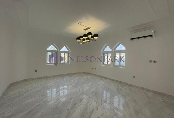 984356 - Property Image 3