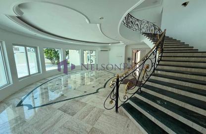 Villa - 5 Bedrooms - 7 Bathrooms for rent in Omar Al Mukhtar Street - Diplomatic Area - Doha