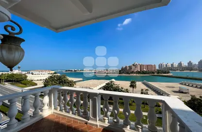 Apartment - 3 Bedrooms - 3 Bathrooms for rent in Carnaval - Qanat Quartier - The Pearl Island - Doha