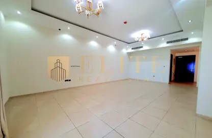 Apartment - 2 Bedrooms - 3 Bathrooms for rent in Lusail Marina Heights - Marina District - Lusail