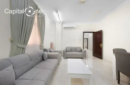 Apartment - 2 Bedrooms - 2 Bathrooms for rent in Al Mansoura - Al Mansoura - Doha