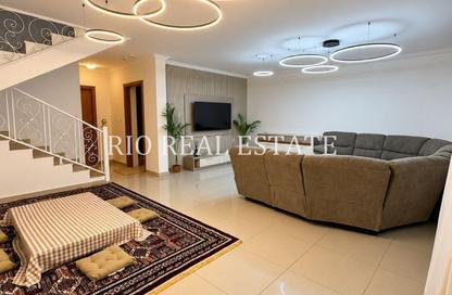 Villa - 4 - 5 for sale in Al Wakra - Al Wakra - Al Wakrah - Al Wakra