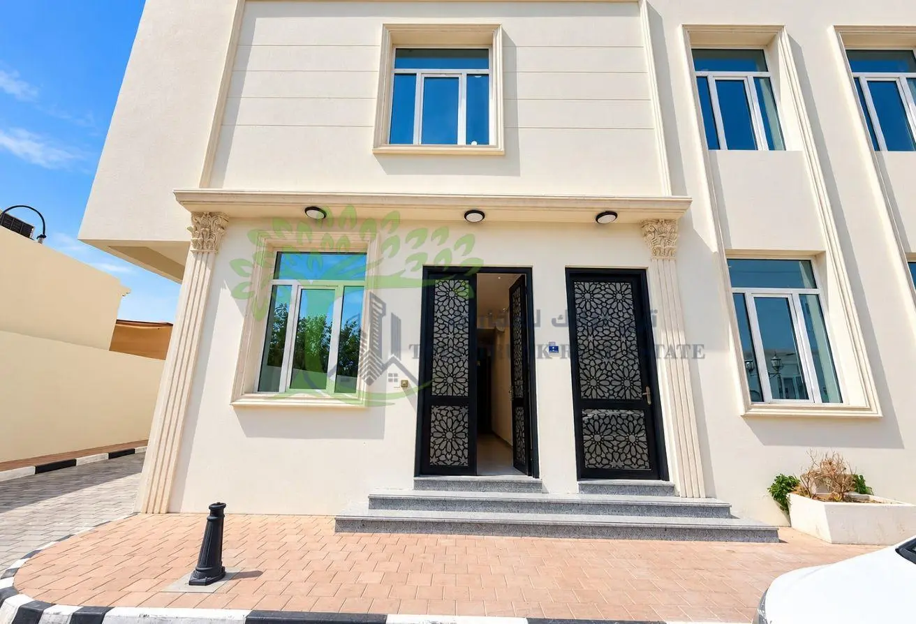 63532042 - Property Main Image