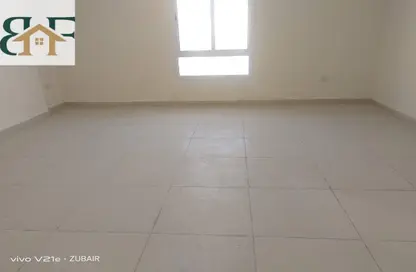 Apartment - 3 Bedrooms - 3 Bathrooms for rent in Al Mansoura - Al Mansoura - Doha