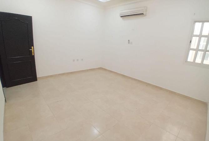 51954571 - Property Image 2