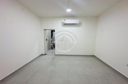Villa - Studio - 1 Bathroom for rent in Al Nasr Street - Al Nasr - Doha Villa - Studio - 1 Bathroom for rent in Al Nasr Street - Al Nasr - Doha