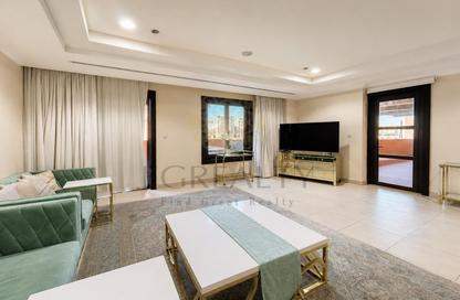 Apartment - 3 Bedrooms - 5 Bathrooms for rent in West Porto Drive - Porto Arabia - The Pearl Island - Doha
